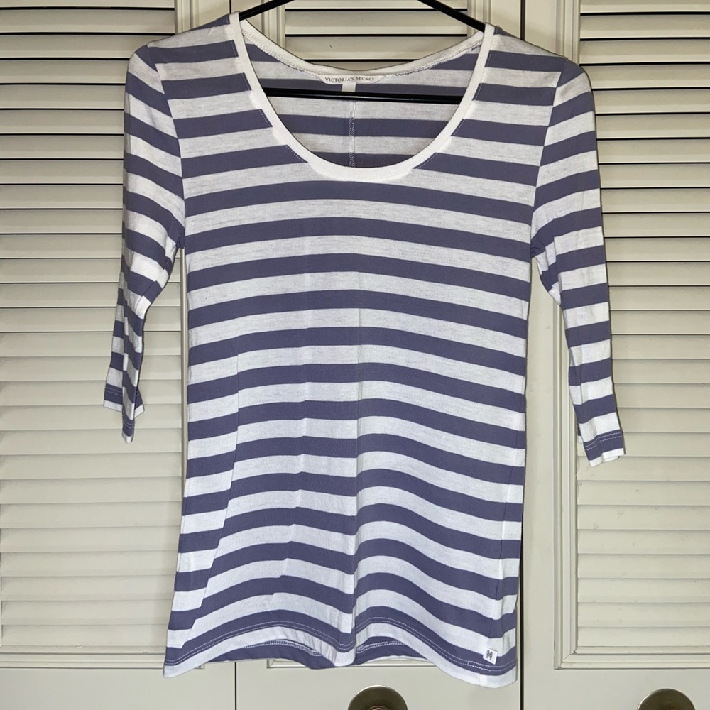 🍁Victoria’s Secret White & Purple Striped Elbow Length Sleeve Blouse Size XS